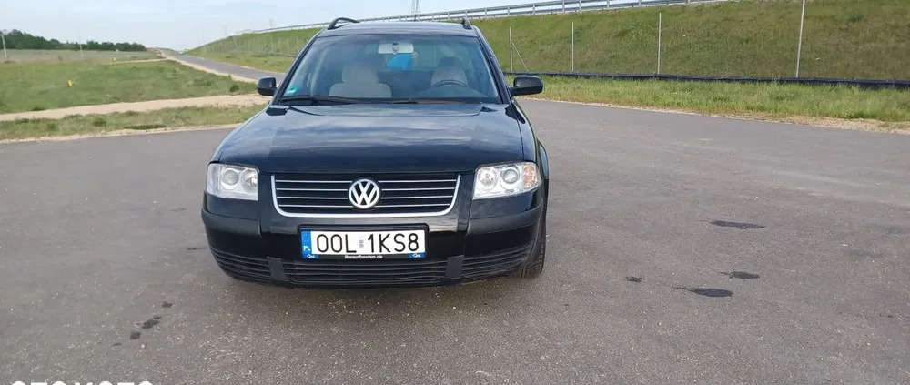 volkswagen passat Volkswagen Passat cena 7900 przebieg: 200000, rok produkcji 2003 z Praszka